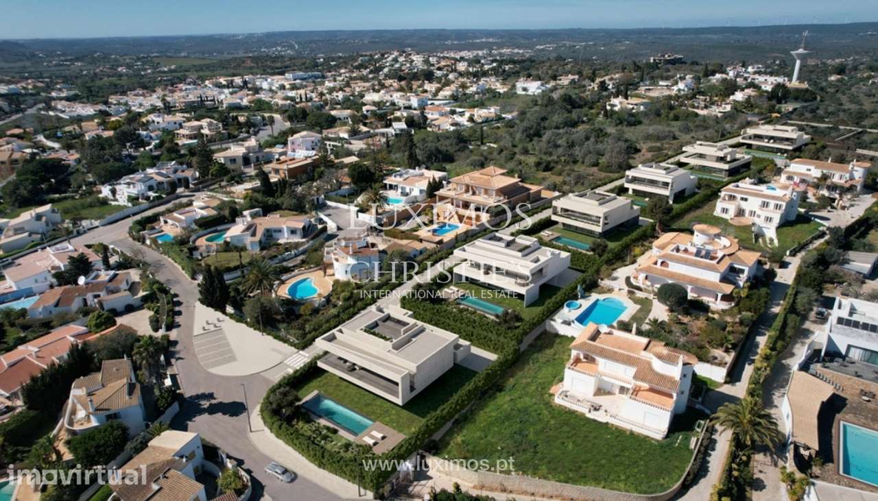 Moderna Moradia chave na mão para venda na Luz, Lagos, Algarve - Grande imagem: 5/13