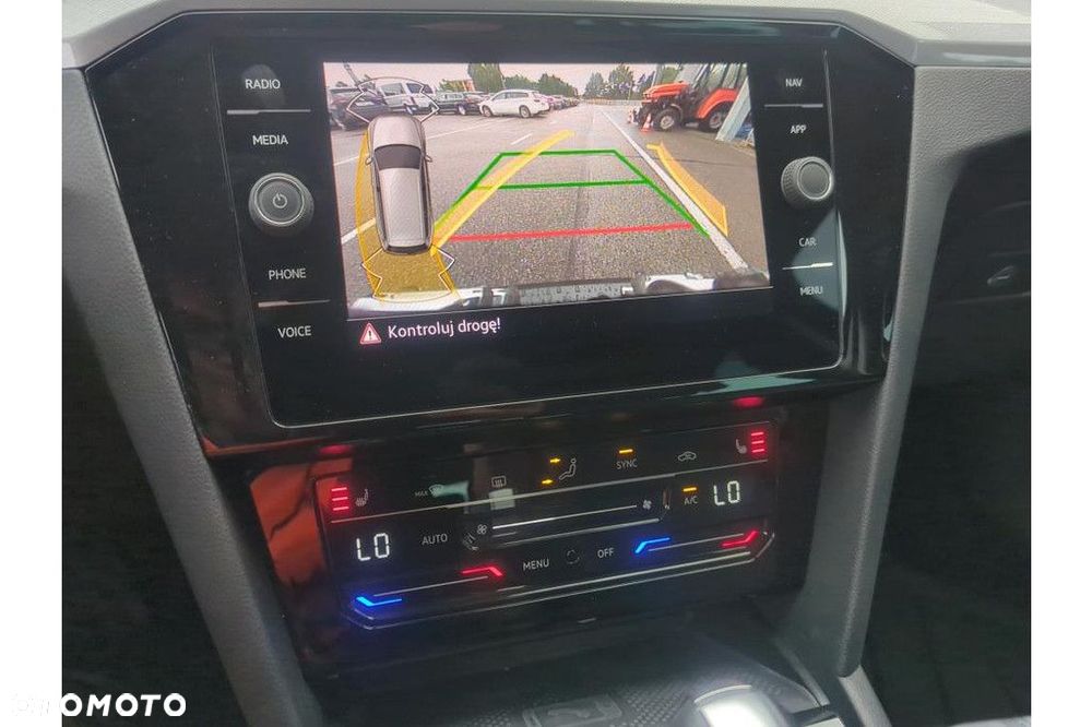 Volkswagen Passat Variant - 9