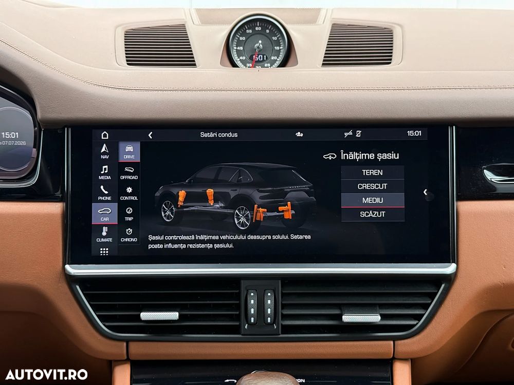 Porsche Cayenne Standard - 26