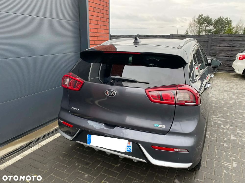 Kia Niro 1.6 GDI Hybrid L - 4