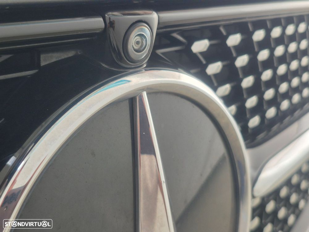 Mercedes-Benz E 220 d AMG Line - 11