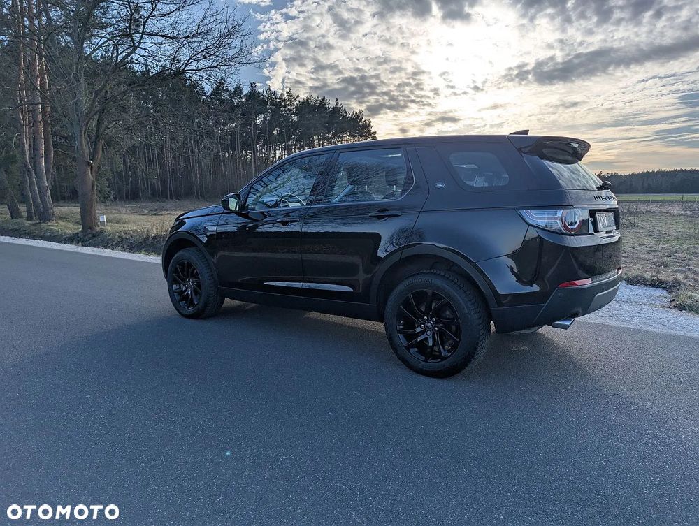 Land Rover Discovery Sport D150 R-Dynamic SE - 15