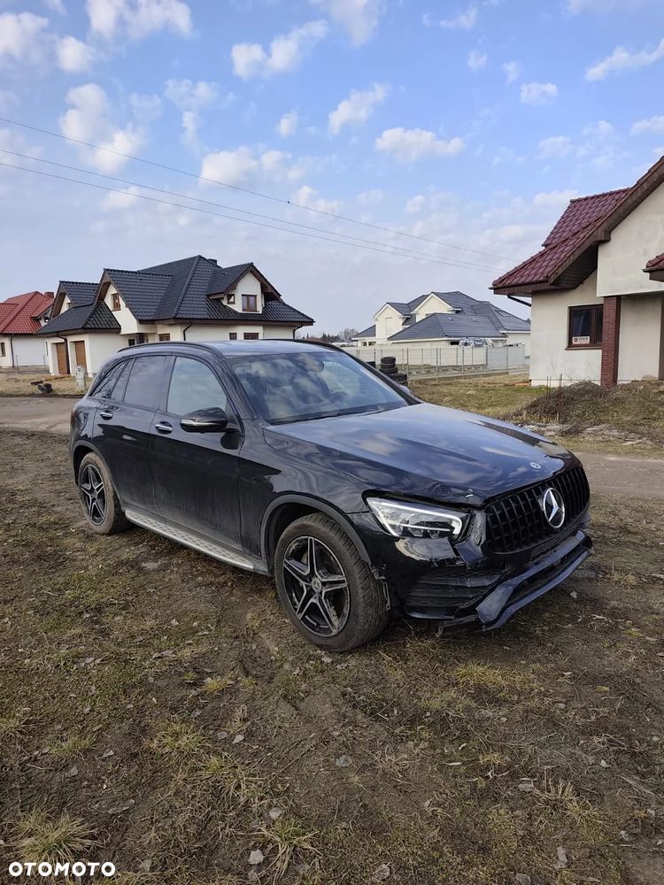 Mercedes-Benz GLC - 3