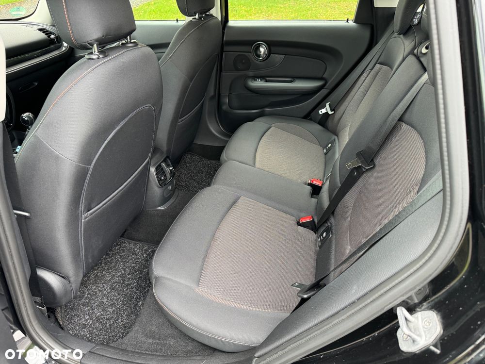 MINI Clubman One - 16