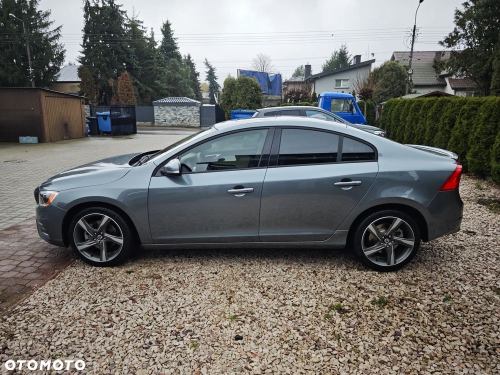 Volvo S60 T5 Drive-E Dynamic Edition (Momentum) - 8