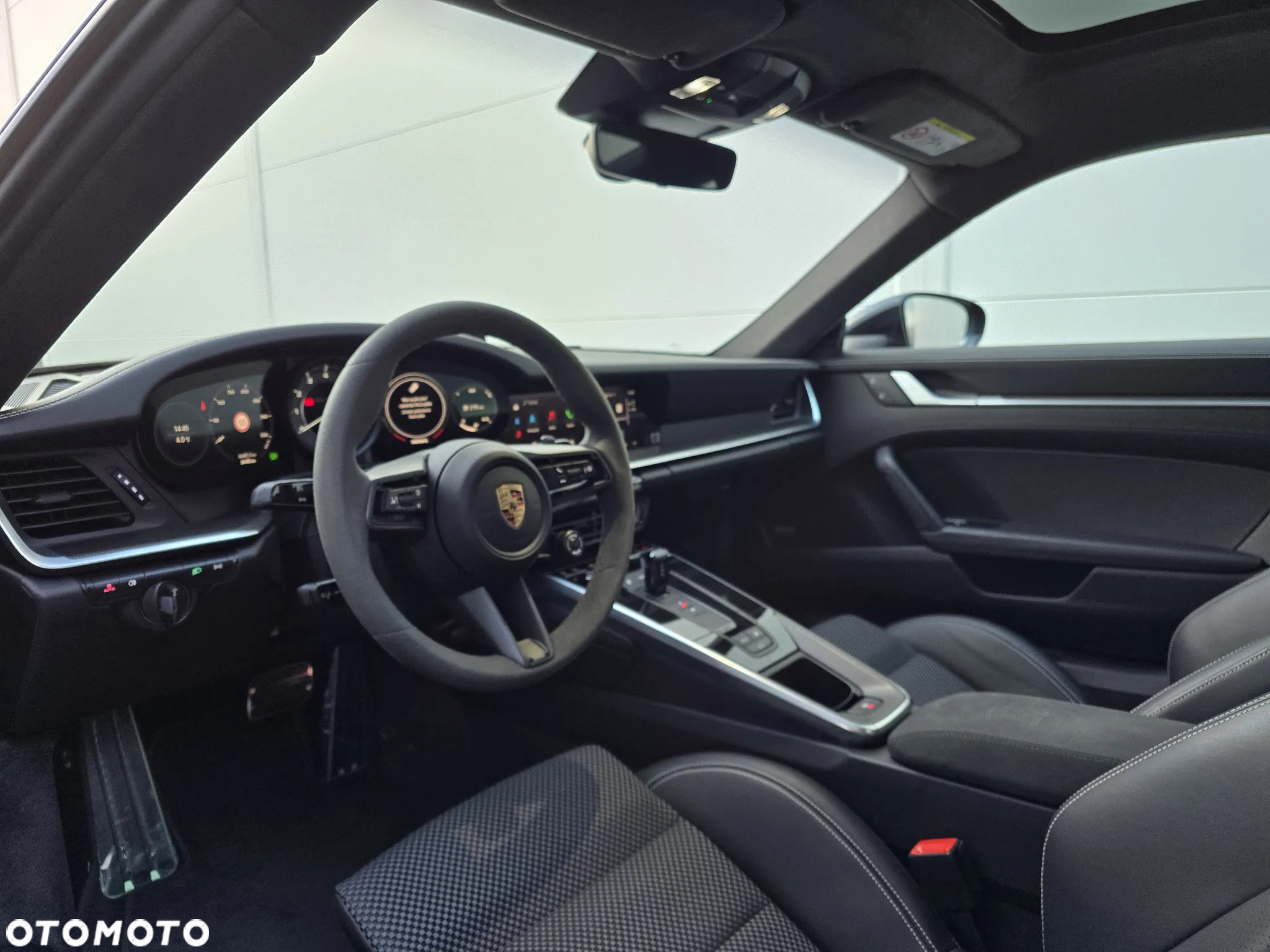 Porsche 911 Turbo S - 16