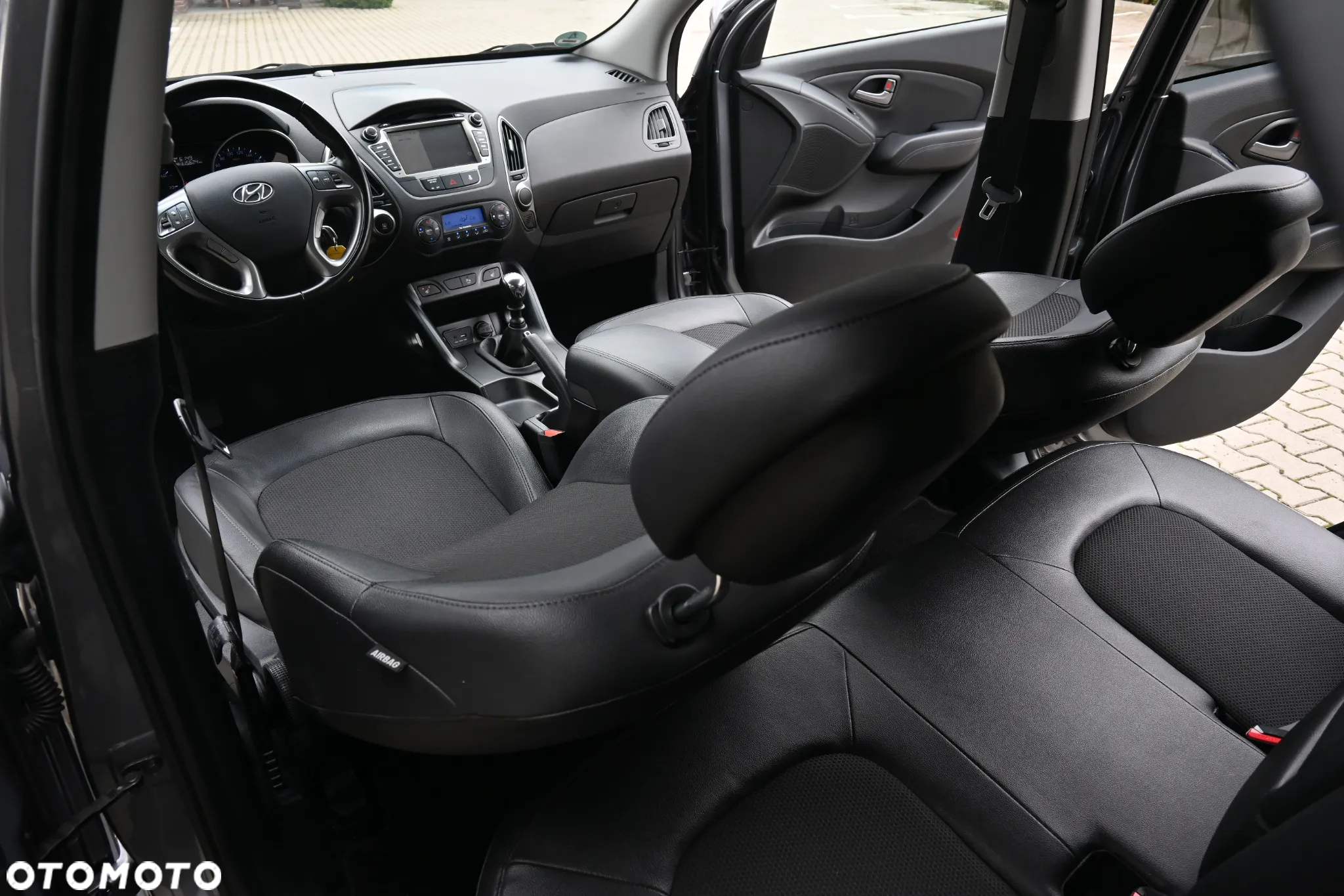Hyundai ix35 1.6 GDI Premium 2WD - 37
