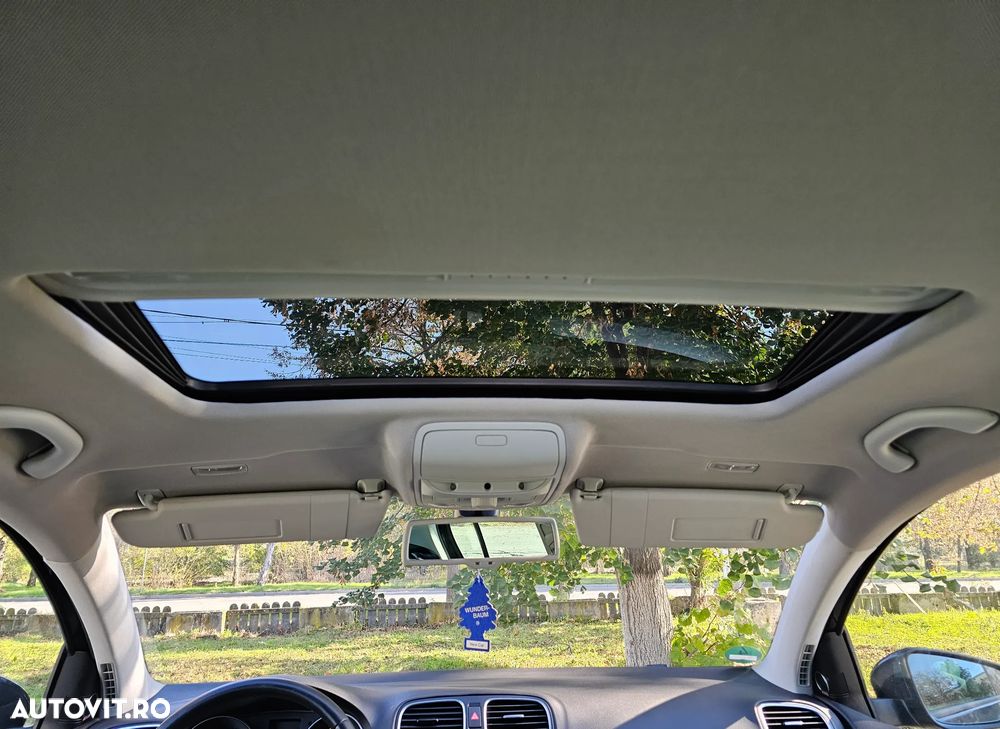 Volkswagen Golf 1.4 TSI Highline DSG - 28