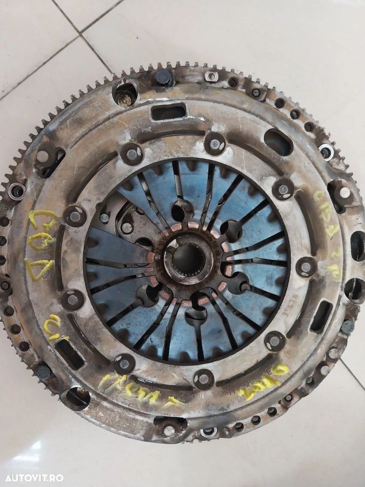 Kit ambreaj Volkswagen Pasat 2010 2,0 disel 5 trepte CBD - 1