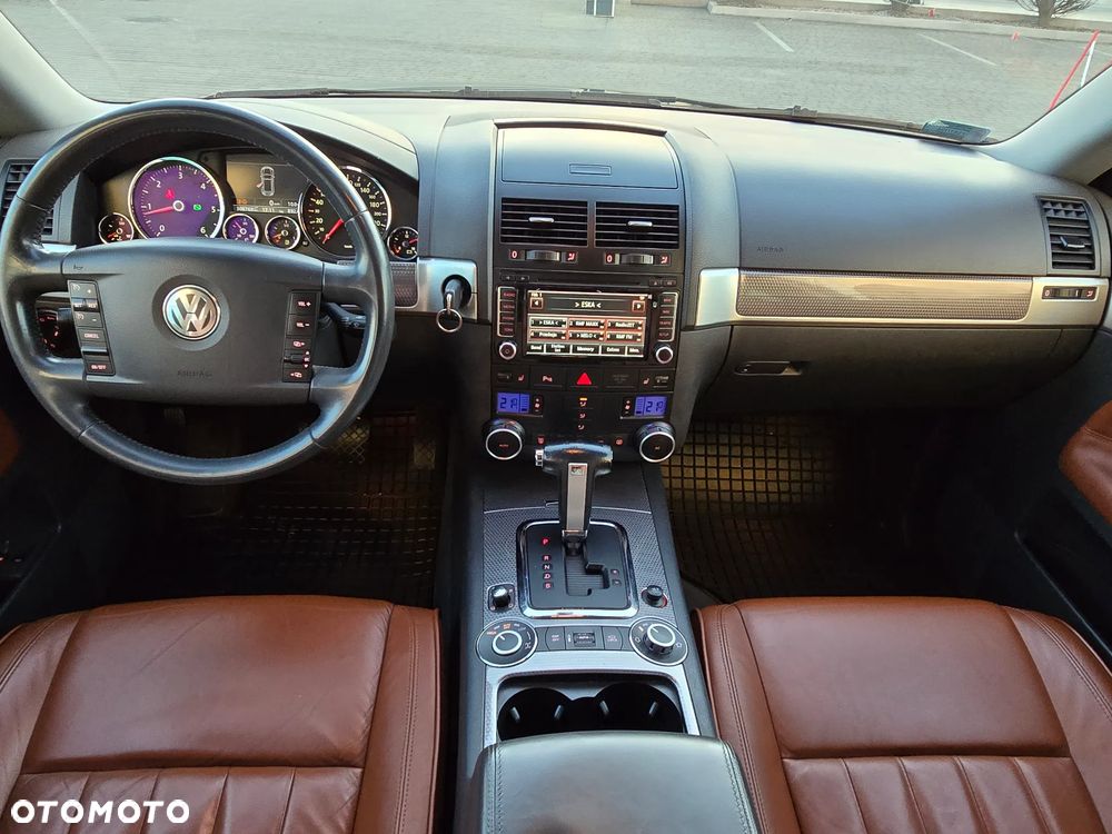 Volkswagen Touareg 3.0 V6 TDI DPF Perfect Tiptr - 24