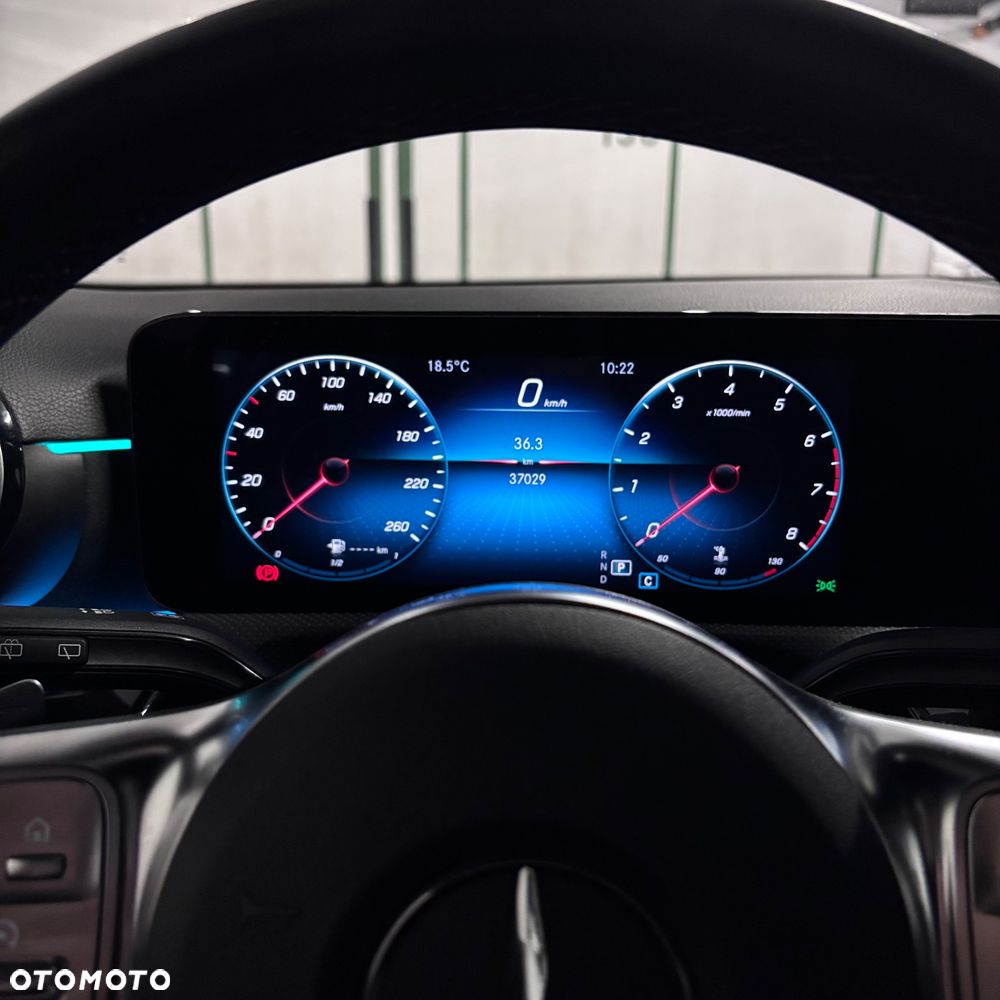 Mercedes-Benz Klasa A 200 AMG Line 7G-DCT - 18