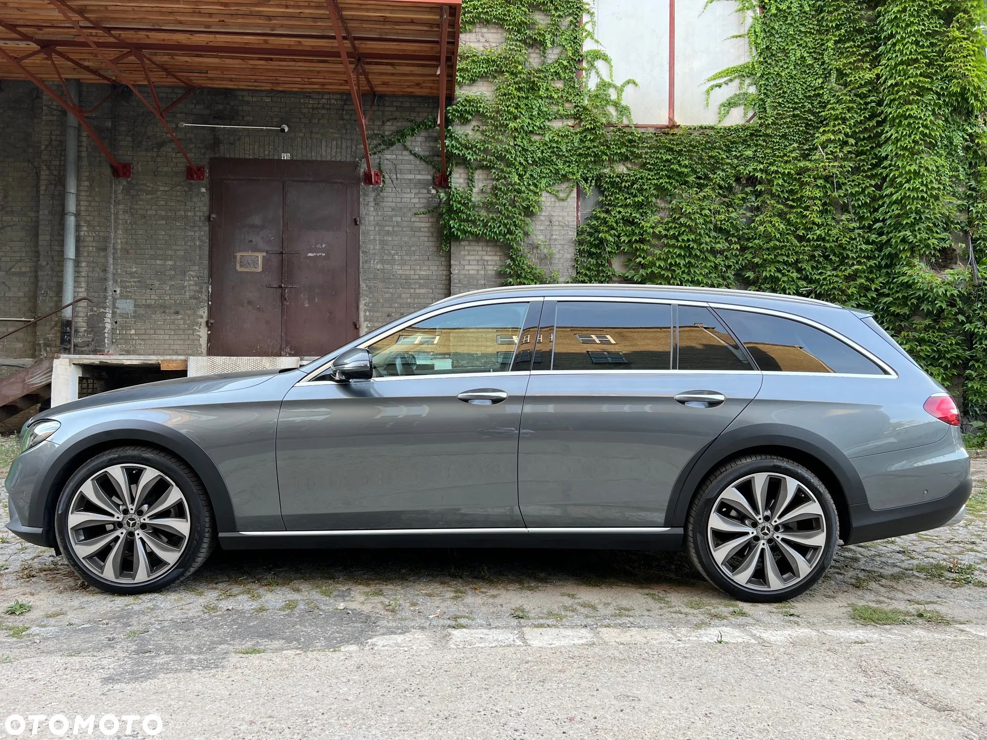Mercedes-Benz Klasa E 220 d 4-Matic All-Terrain - 1