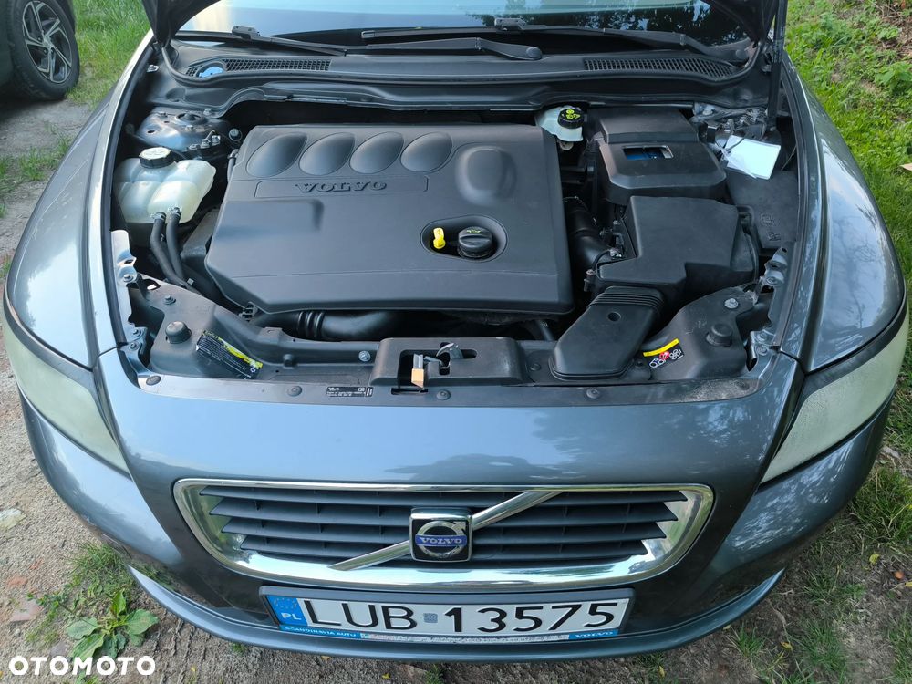 Volvo S40 2.0D - 11