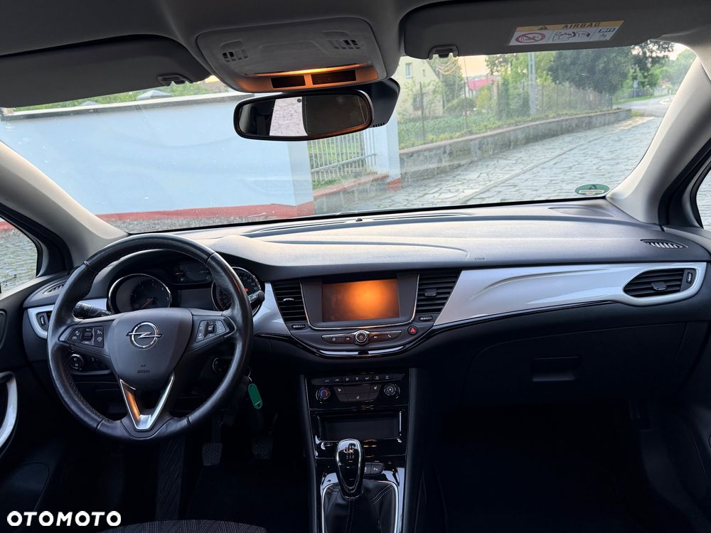 Opel Astra 1.5 D Start/Stop Business Elegance - 10