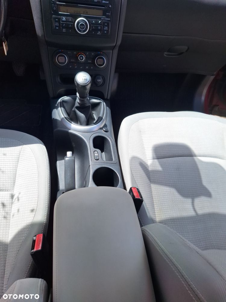 Nissan Qashqai - 34
