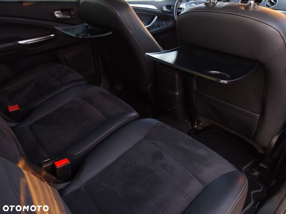 Ford S-Max 2.0 TDCi DPF Titanium - 15