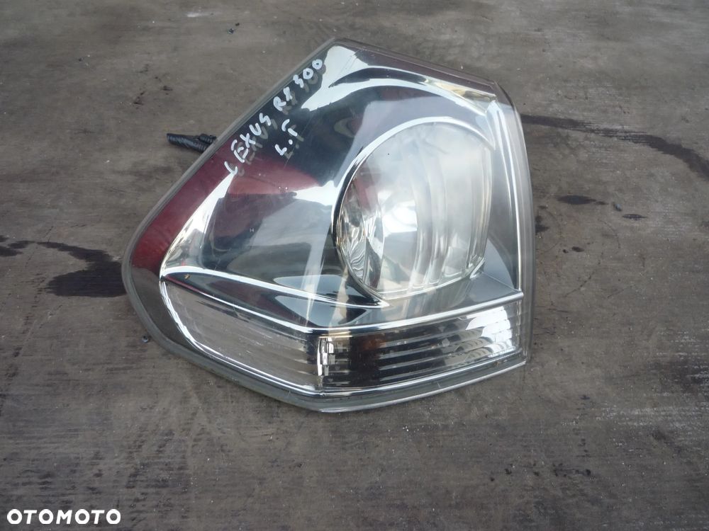 LEXUS RX 300 II LAMPA TYLNA LEWA LUB PRAWA - 9