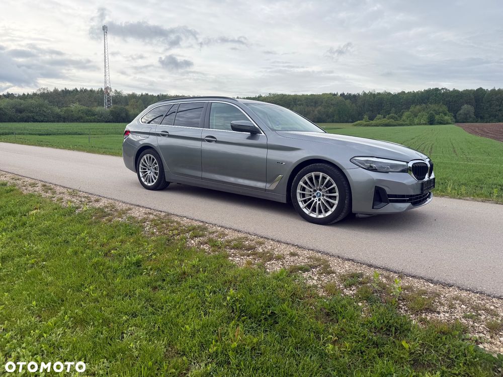 BMW Seria 5 530i mHEV Luxury Line - 4