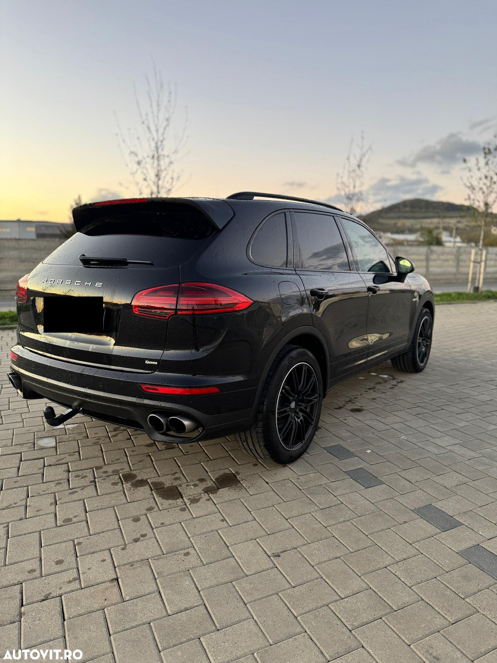 Porsche Cayenne - 5