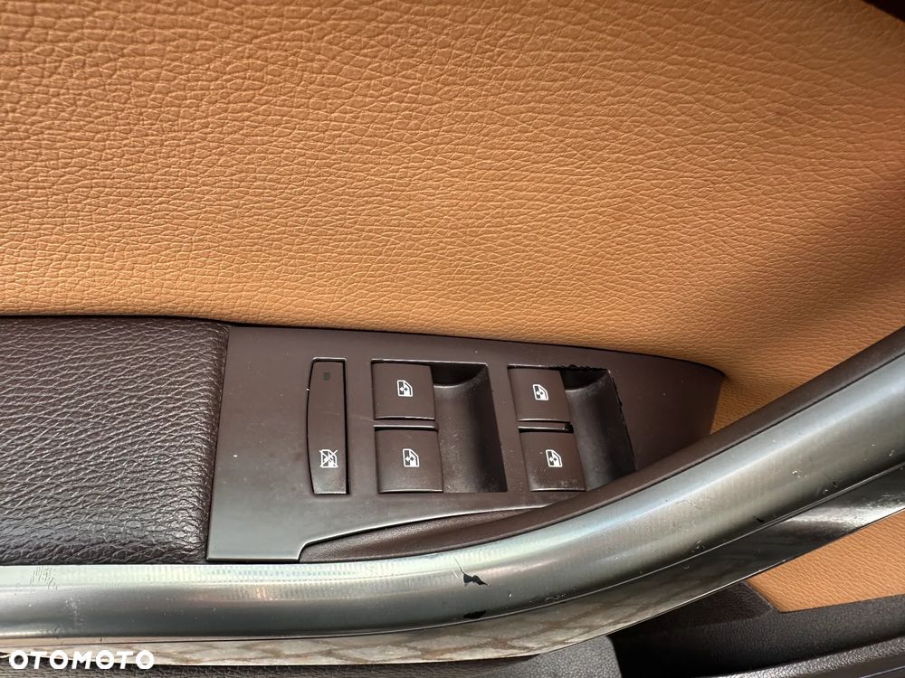 Opel Astra 2.0 CDTI Exklusiv - 18