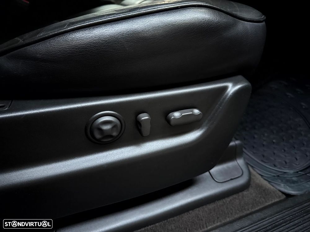 Hummer H2 6.2L V8 Supercharged Luxury - 42