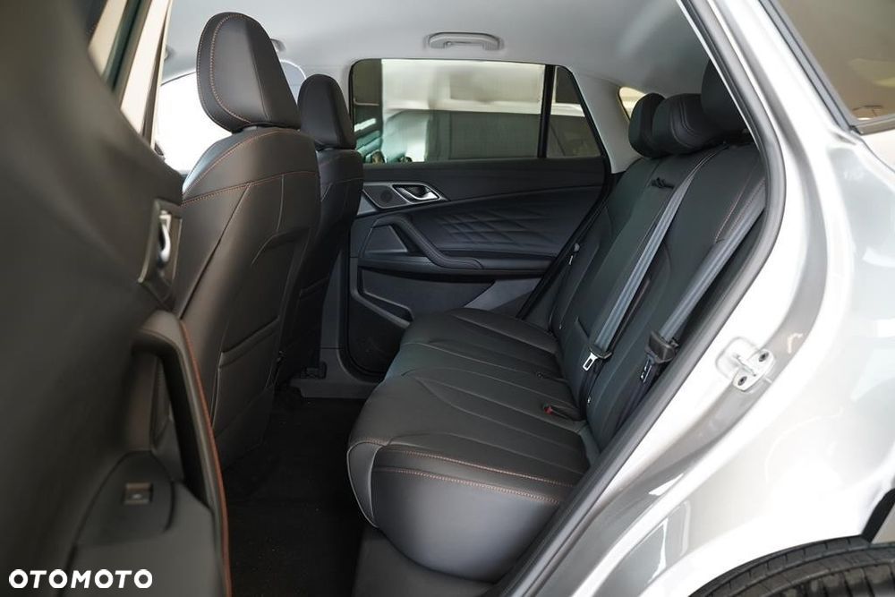 MG HS 1.5T HEV+ Exclusive - 8