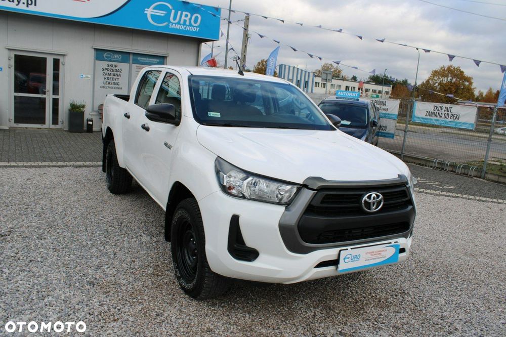 Toyota Hilux - 4