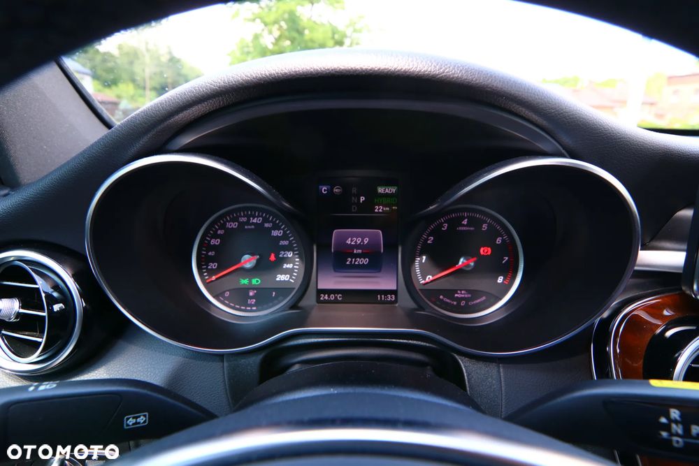 Mercedes-Benz GLC - 15