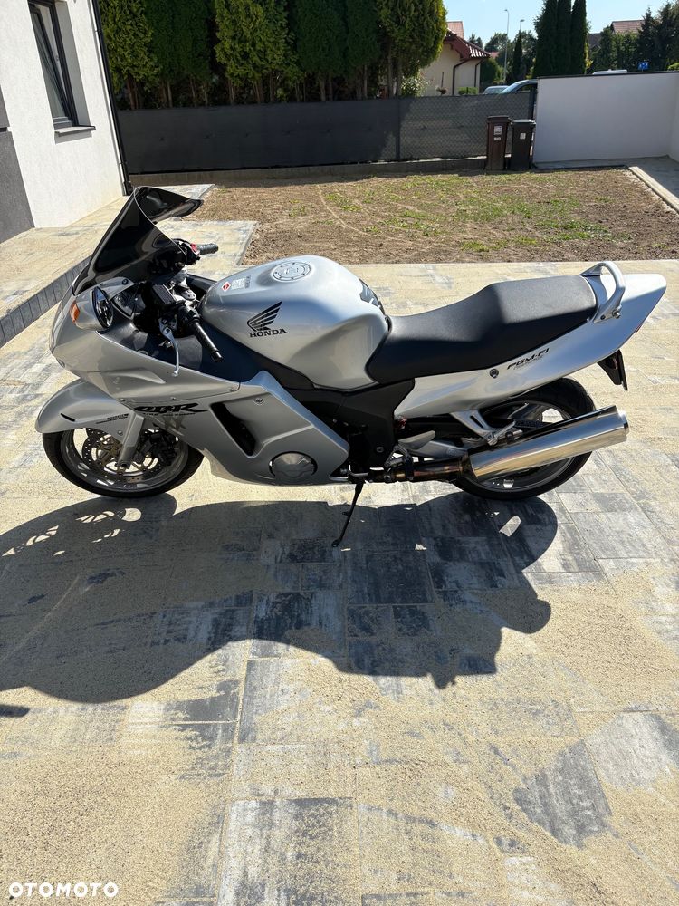 Honda CBR - 8