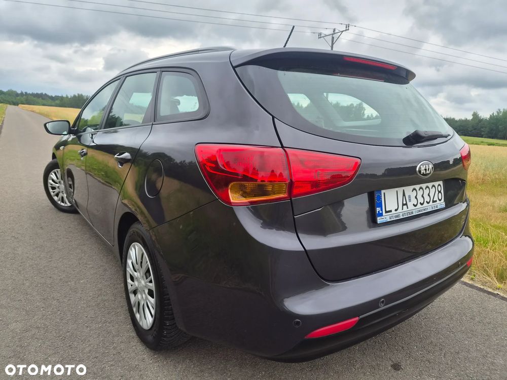 Kia Ceed 1.6 CRDi L - 3