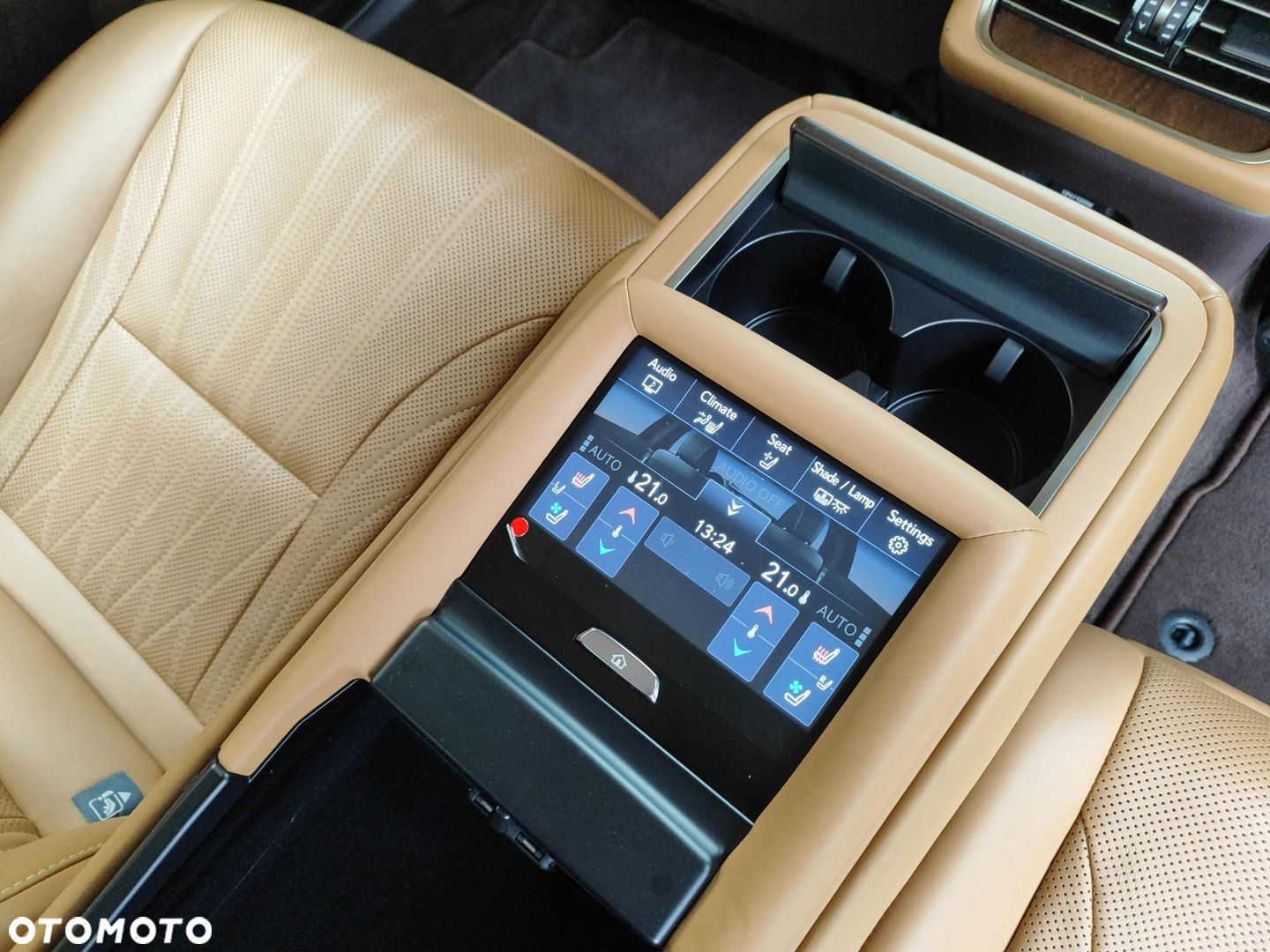 Lexus LS 500h Prestige AWD - 17