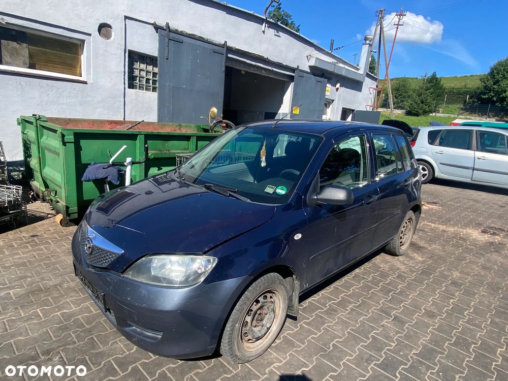 Mazda II na części - 2