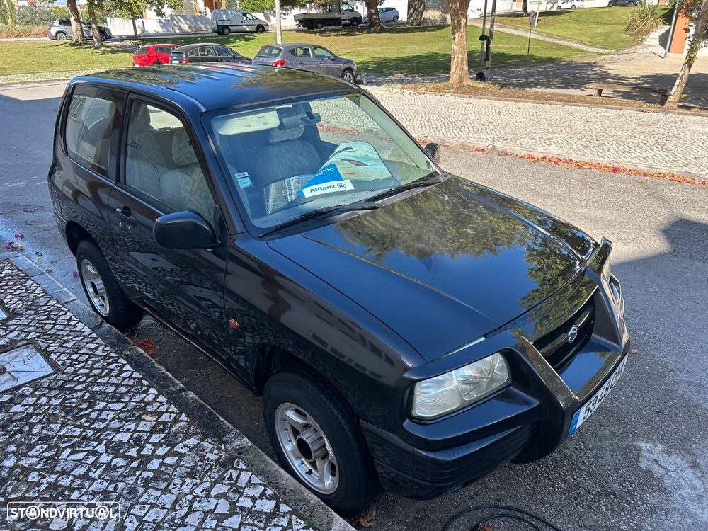 Suzuki Grand Vitara Metal Top 1.6 L - 2