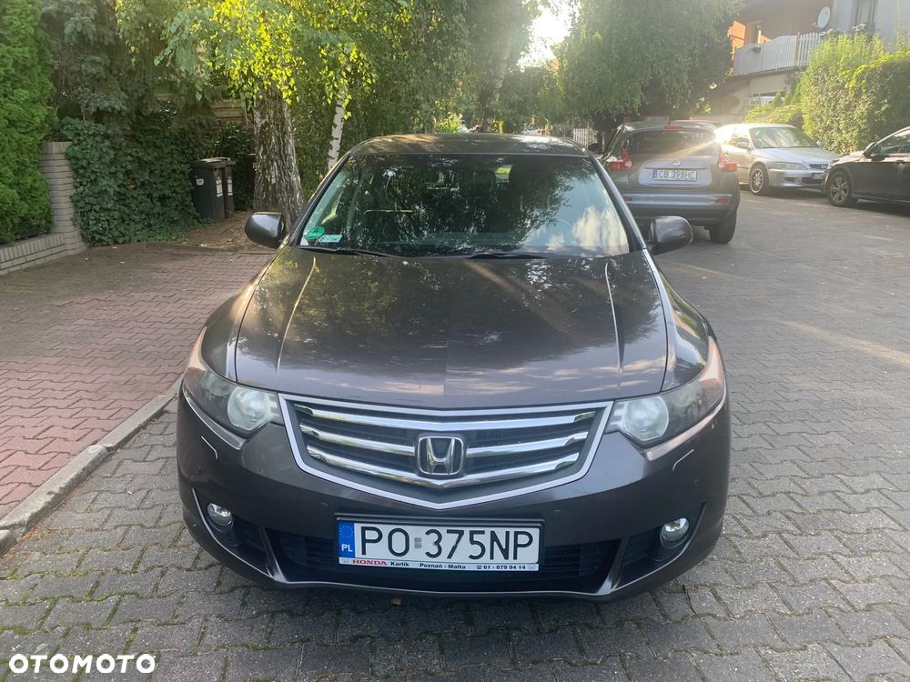 Honda Accord 2.0 Executive - 29