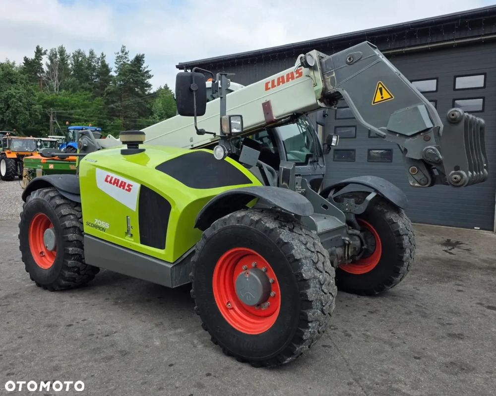 Claas Scorpion 7055 T4I  VPWR+40 - 9
