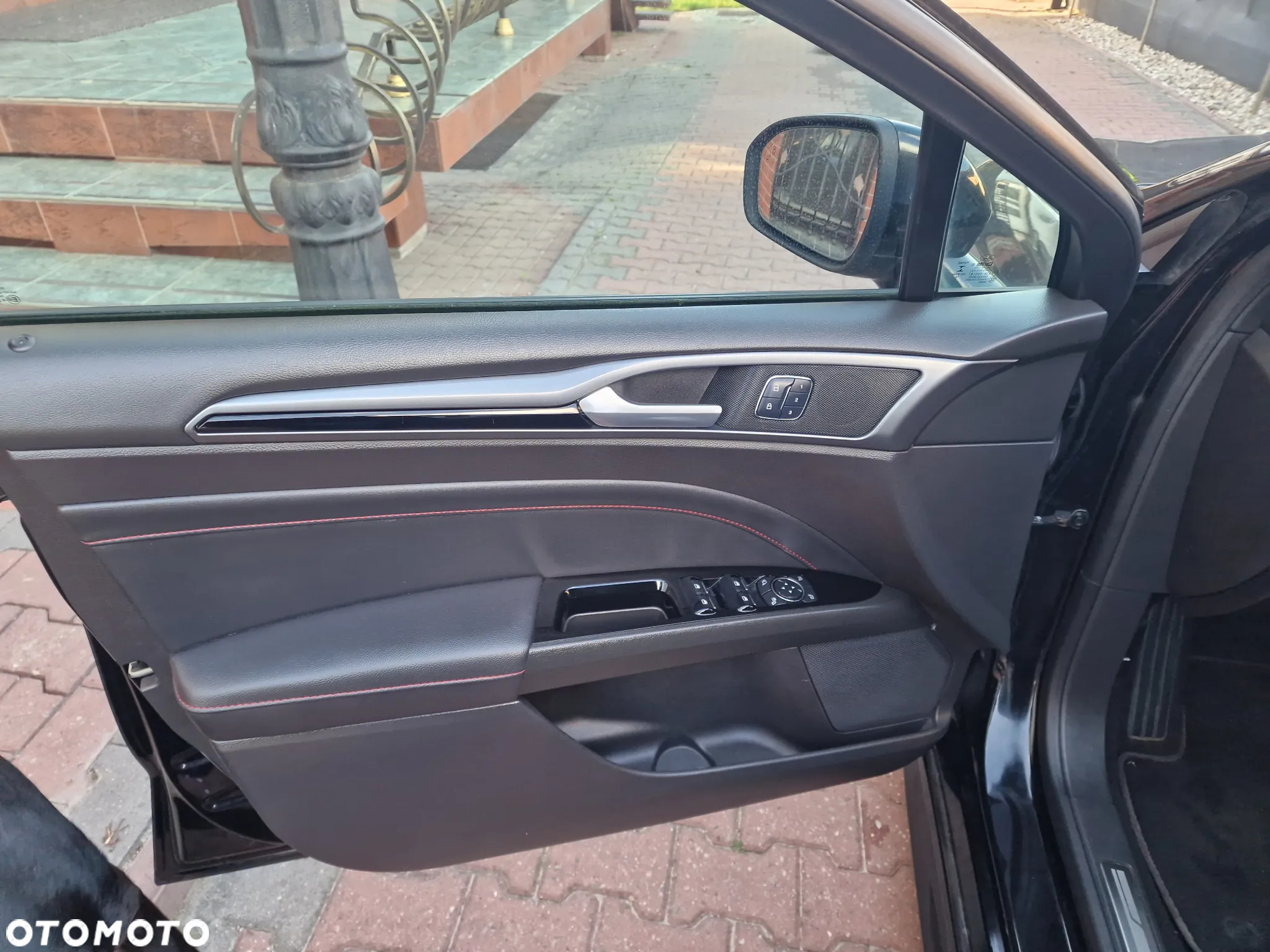 Ford Mondeo 2.0 EcoBoost Start-Stopp Autom ST-Line - 9