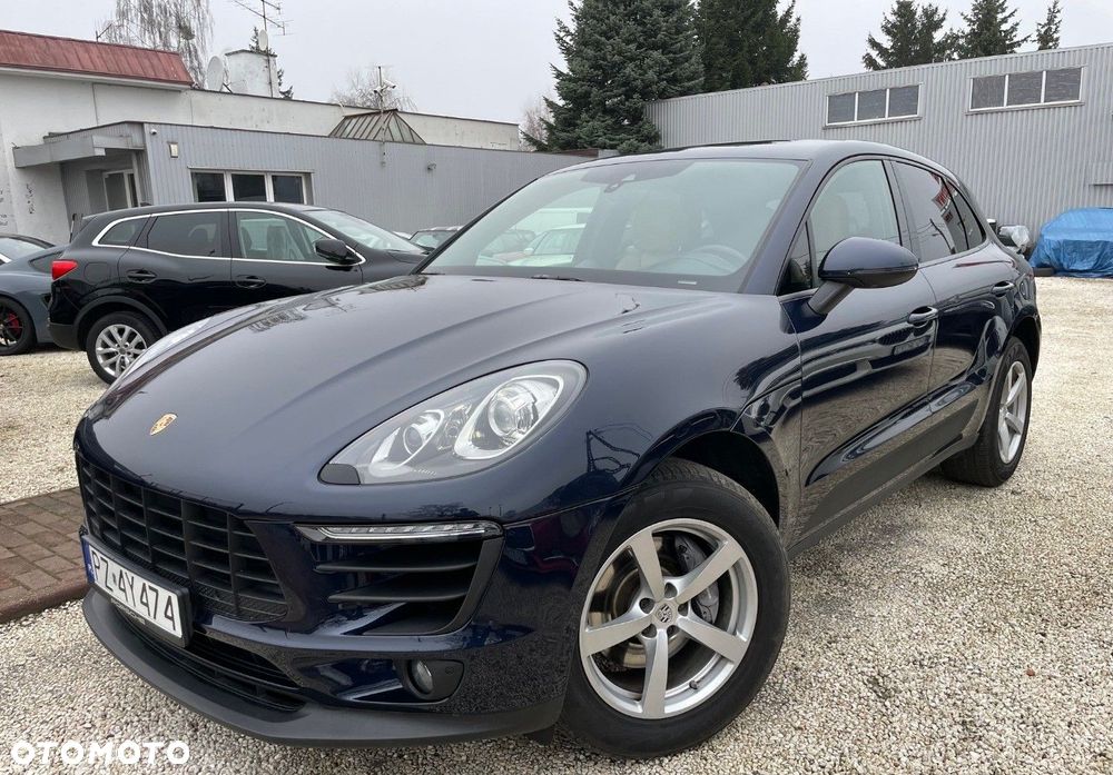 Porsche Macan - 1