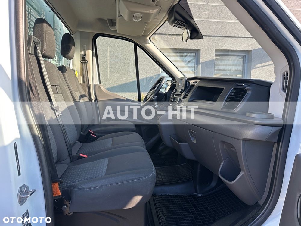 Ford Transit - 7