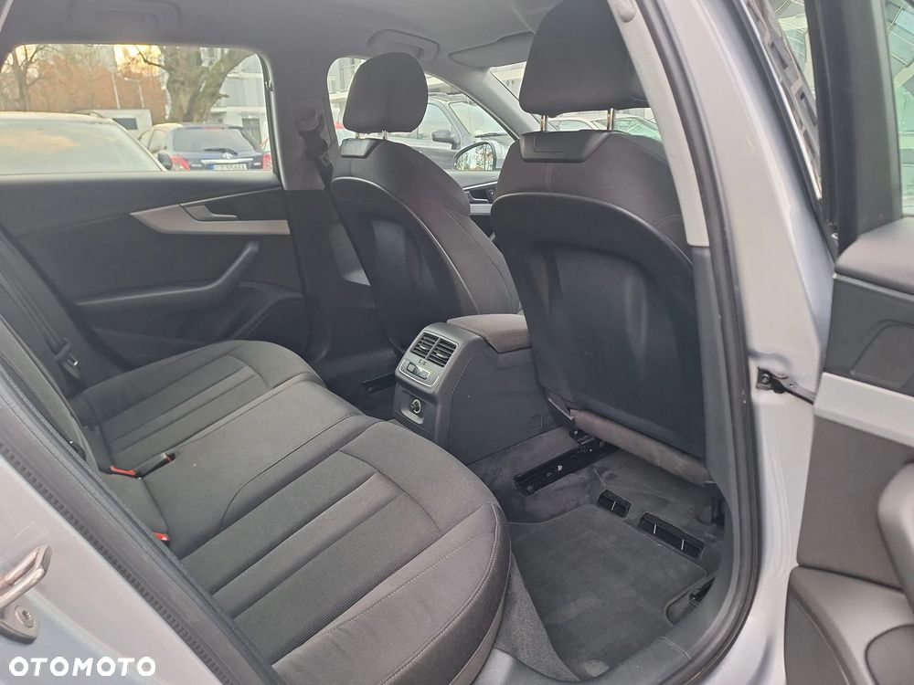 Audi A4 Avant 1.4 TFSI S tronic sport - 14