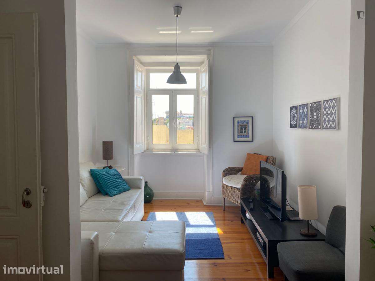 Apartamento com 2 quartos - localizado em Arroios Lisbon - Grande imagem: 5/8