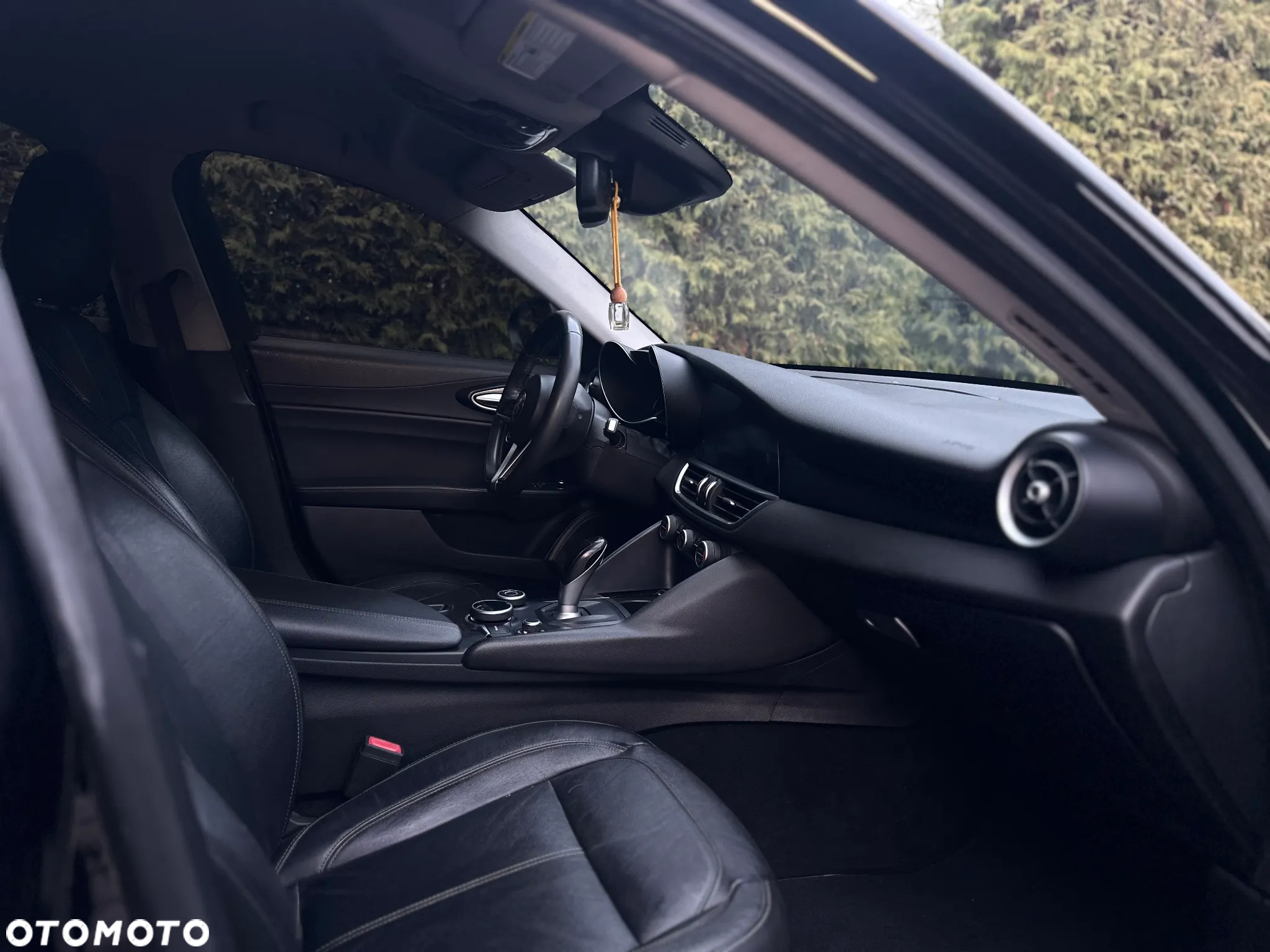 Alfa Romeo Giulia 2.0 Turbo 16V AT8 Veloce - 9