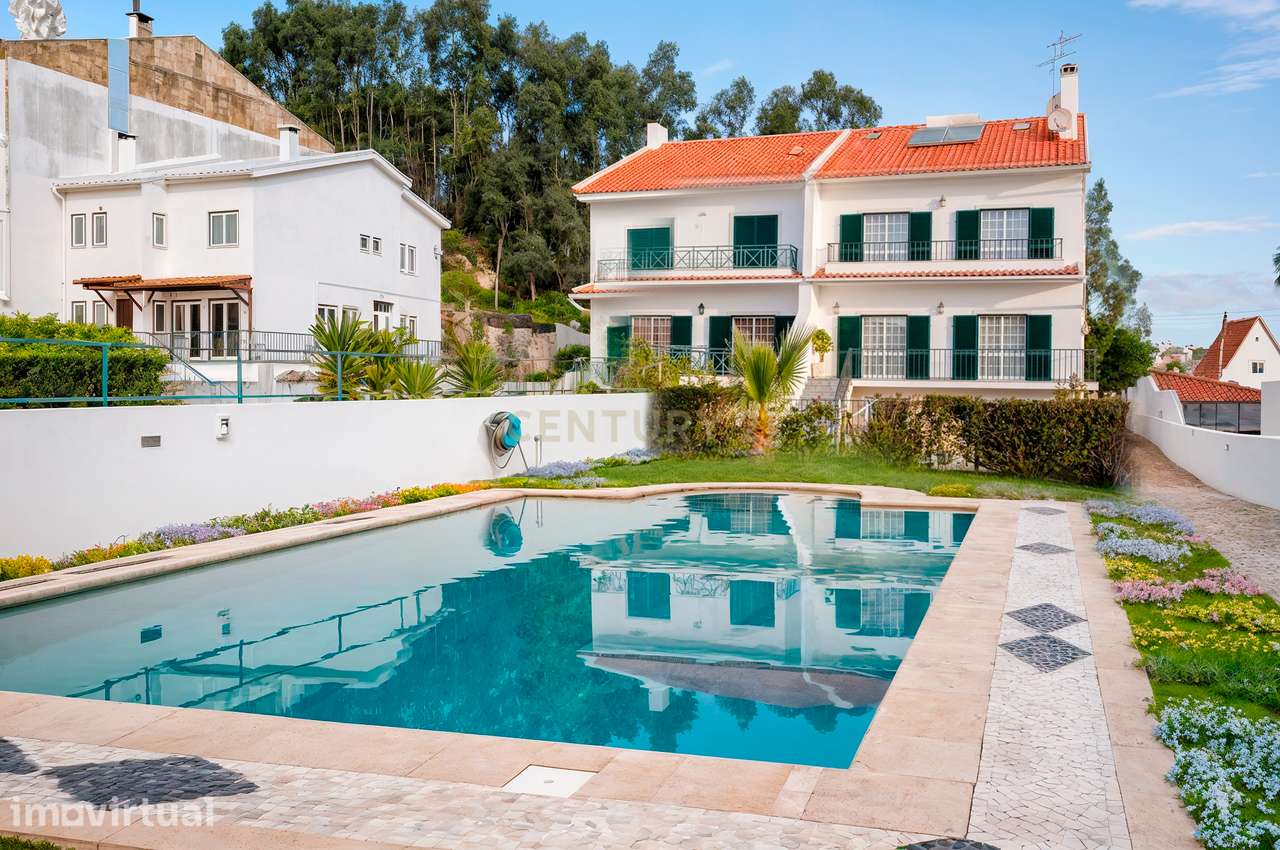 Moradia T5 com Piscina Privada e Jardim | Lote de 830m² entre Lisboa e - Grande imagem: 2/51