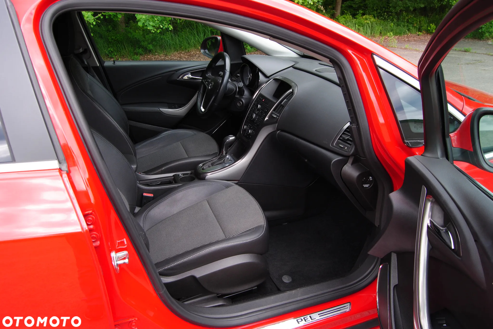 Opel Astra IV 2.0 CDTI Cosmo - 25