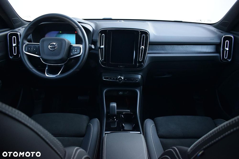 Volvo XC 40 - 12
