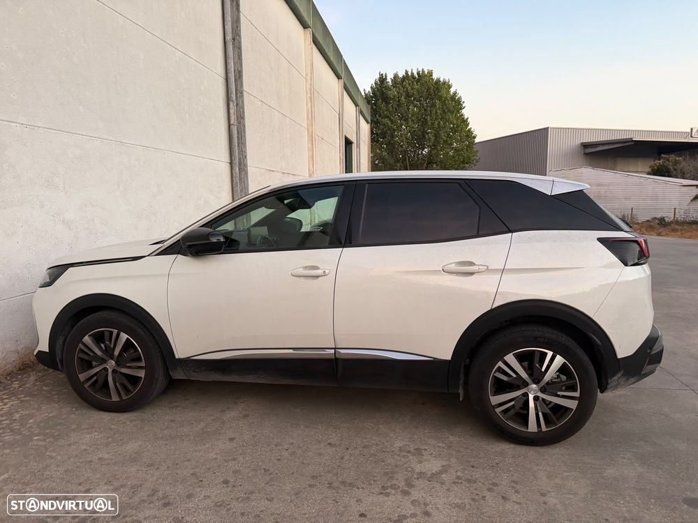 Peugeot 3008 2023 photo 4