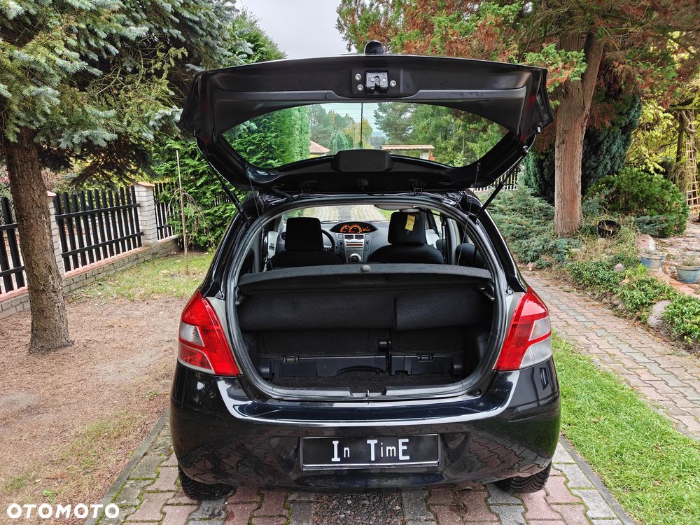 Toyota Yaris - 35
