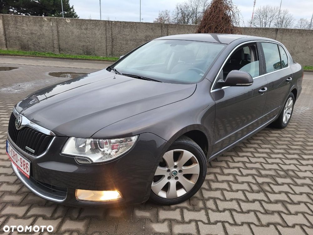 Skoda Superb - 24
