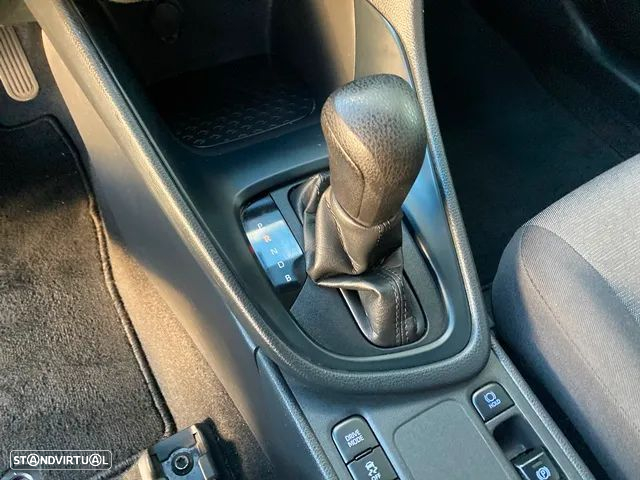 Toyota Yaris 1.5 HDF Premier Edition - 25