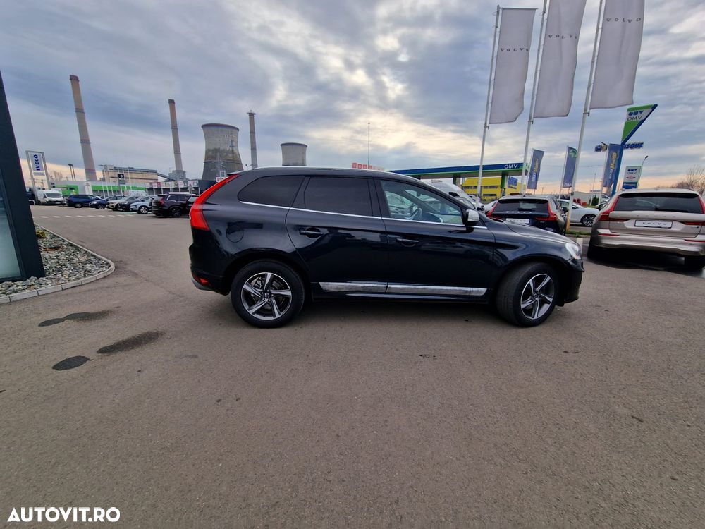 Volvo XC 60 D4 AWD Summum - 4