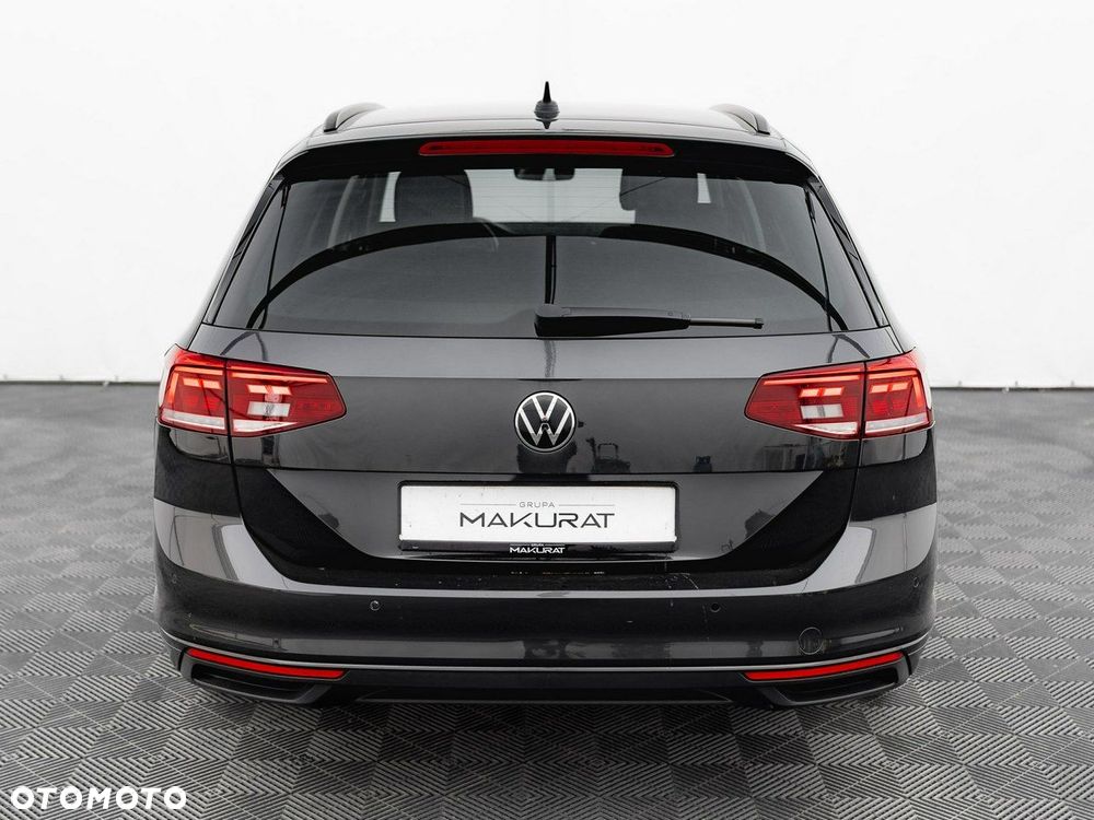 Volkswagen Passat - 10